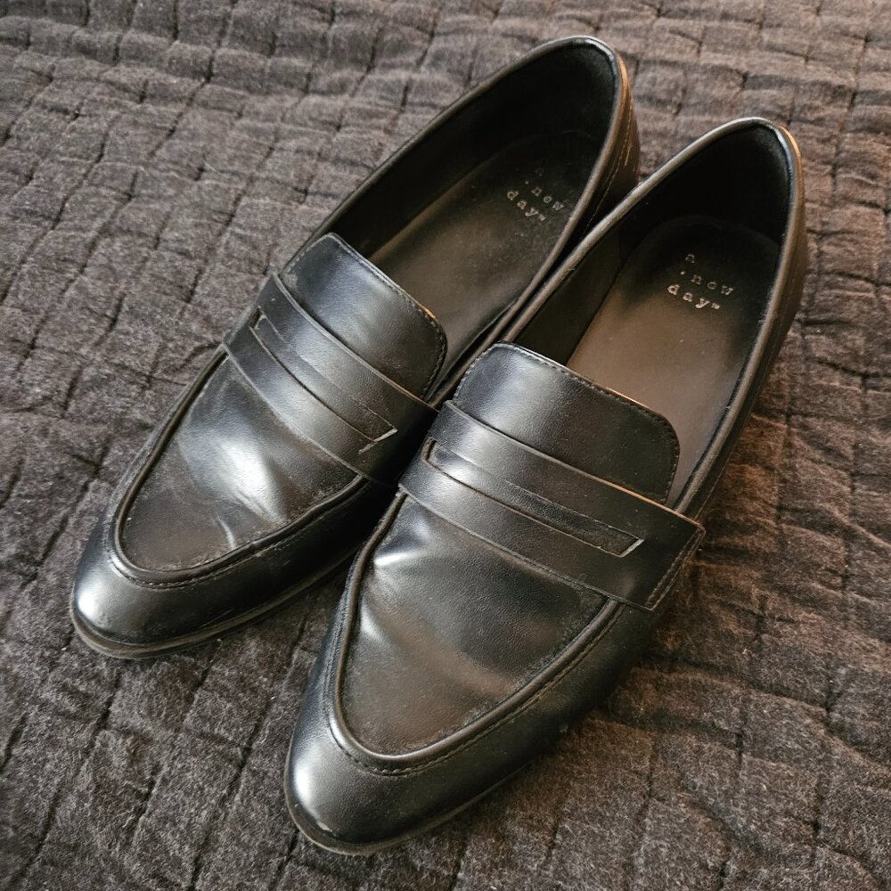A New Day Womens black loafers size 7